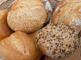 Alimente bogate in iod - pâinea frământată cu sare iodată, soia