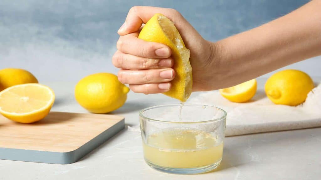 drinking-lemon-water8-1024x576-2916920