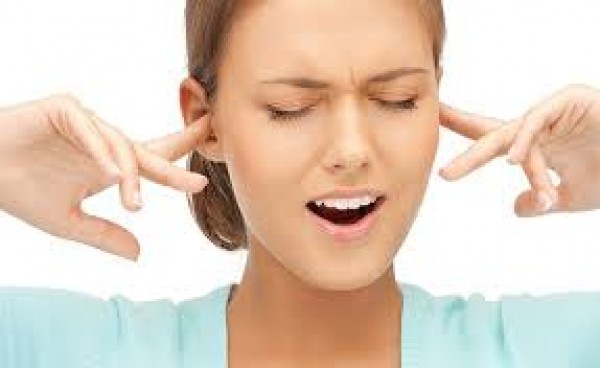 Care sunt factorii de risc cand vorbim de durerea de ureche?